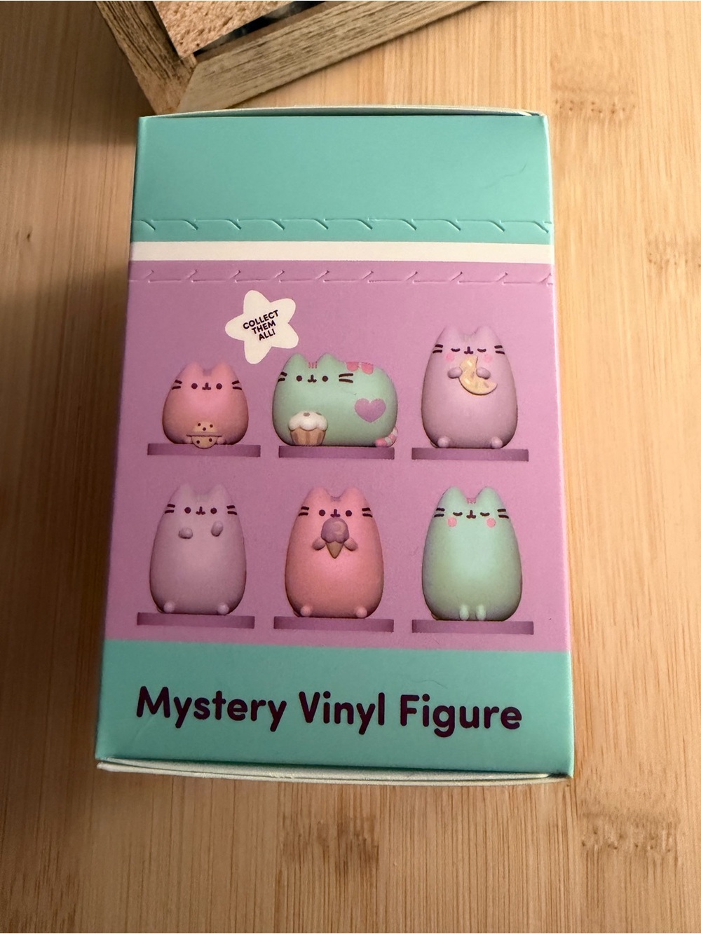 Pusheen Series 2 mystery vinyl figure box - Picture 3 of 4